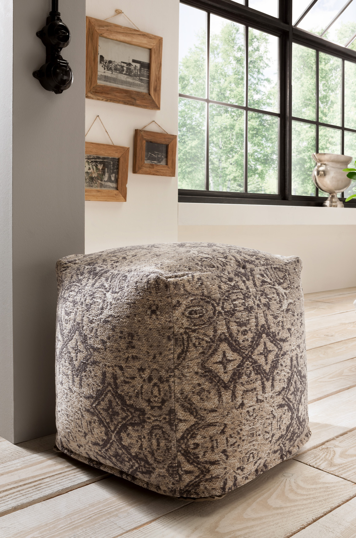 Vintage-Sitzhocker GINNI