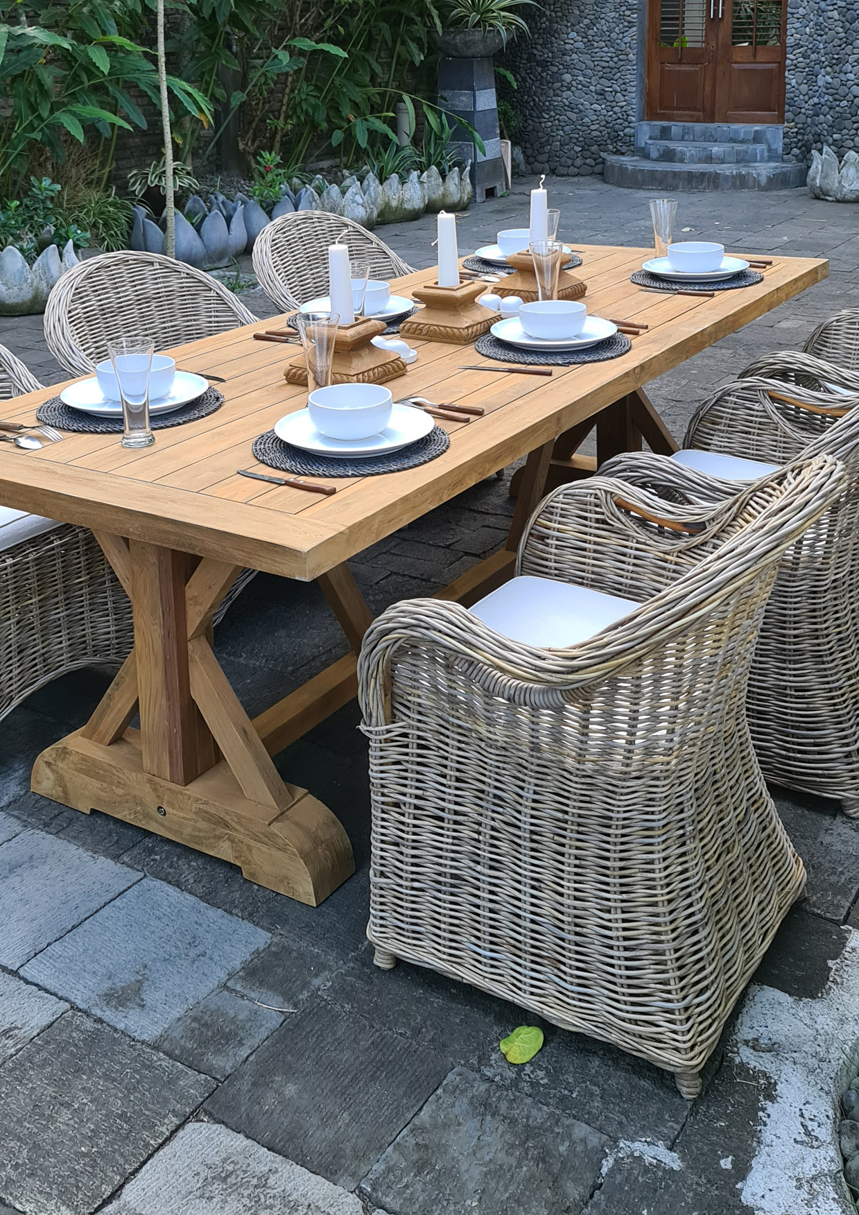 Garten-Esstisch COUNTRY | recyceltes Teakholz massiv | 240 x 100 cm