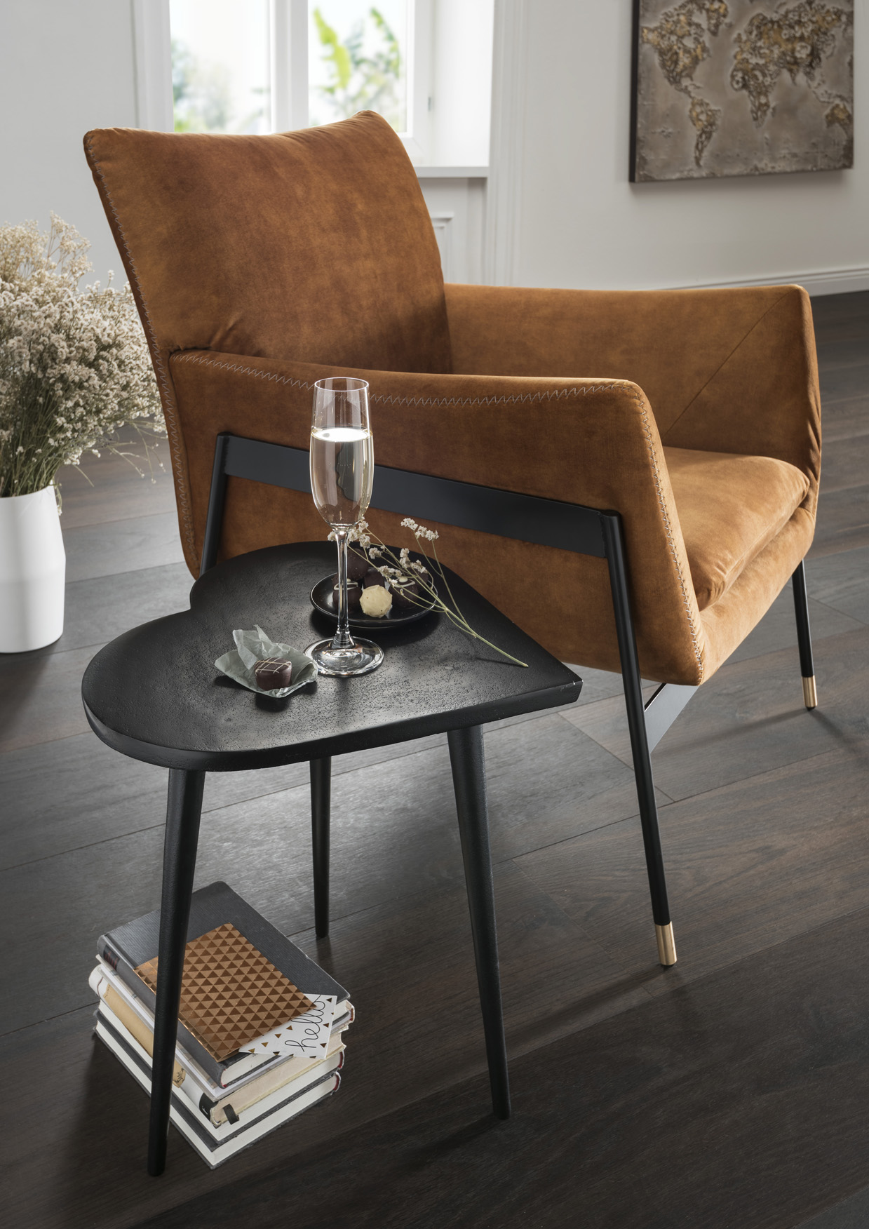 Beistelltisch HEARTBREAKER | Herzform  43 x 41 cm | Metall vintage-schwarz