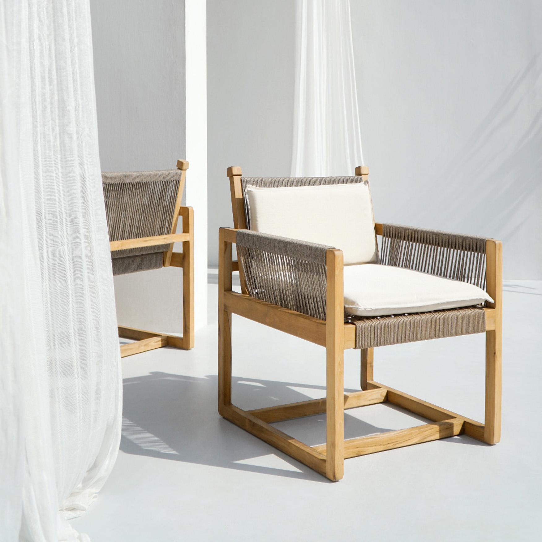 Gartensessel MARIO | Teak | Seilgeflecht taupe | mit Kissen