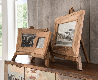 teak-holz_bilder-rahmen_auf_staffelei