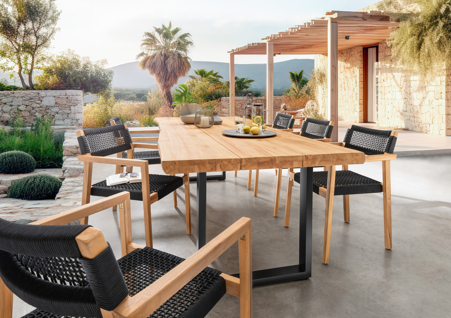 Garten-Esstisch BAUMKANTE-XL | Teakholz massiv | 250 x 100 cm