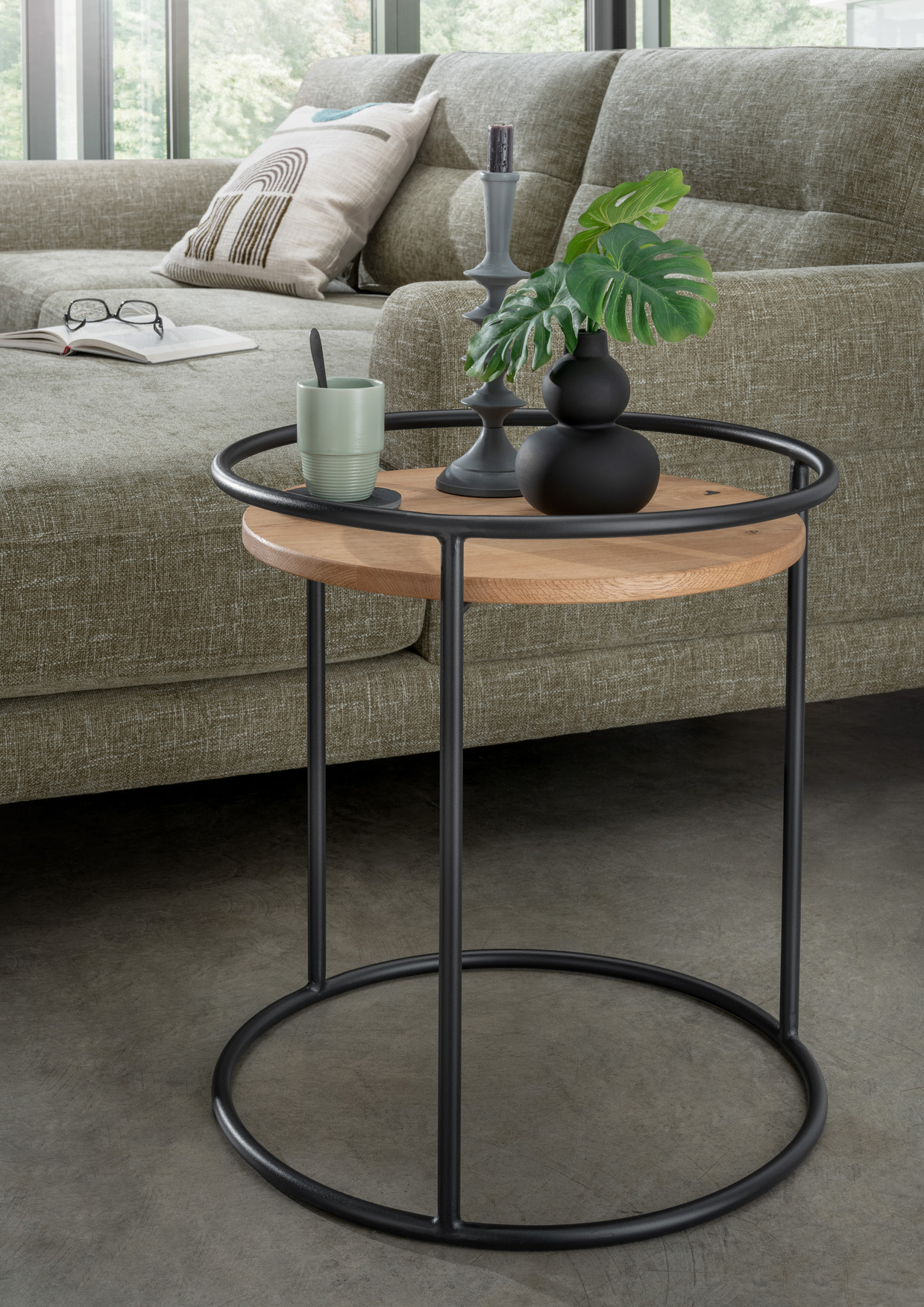 Beistelltisch LILLY | Wildeiche massiv | Metall schwarz